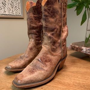 Justin’s Bent Rail Square Toed Cowboy Boots 12”